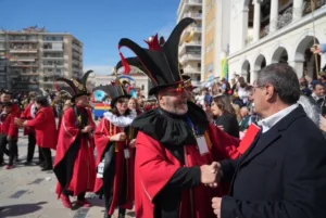 Το Πατρινό Καρναβάλι στα καλύτερά του: Δείτε πολλές ΦΩΤΟ από τη μεγάλη παρέλαση της Κυριακής