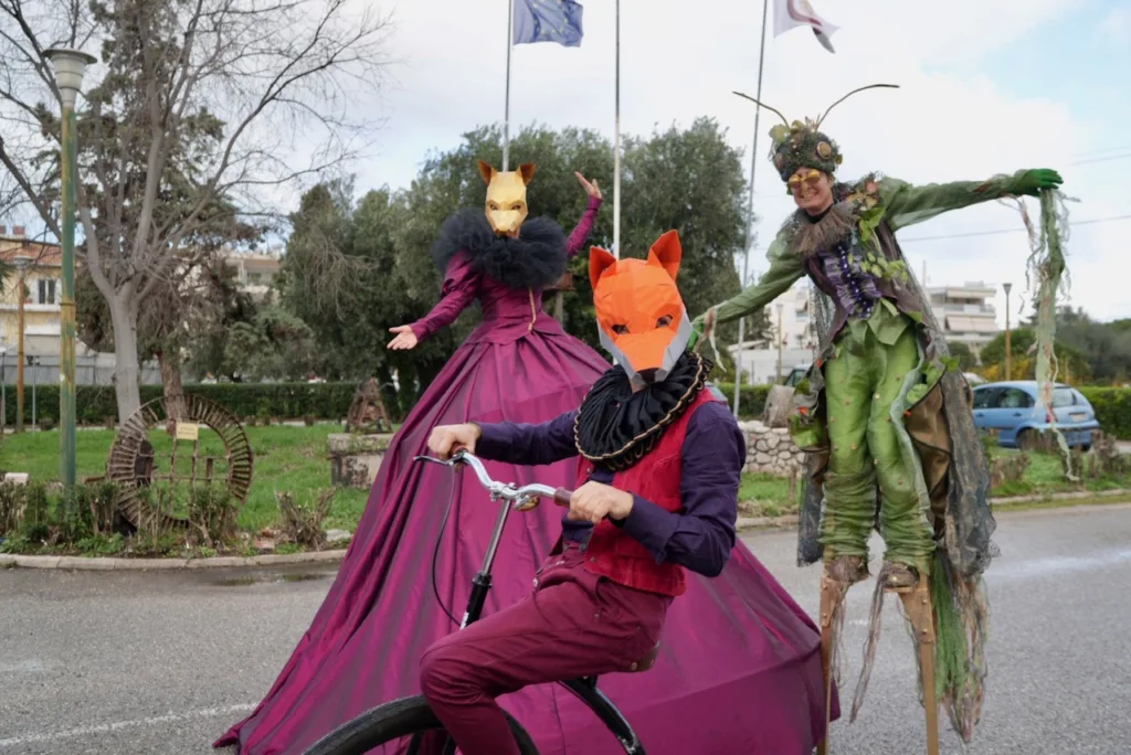 Πάτρα: Δείτε φωτογραφίες από την 4η Καρναβαλούπολη - Παντός καιρού