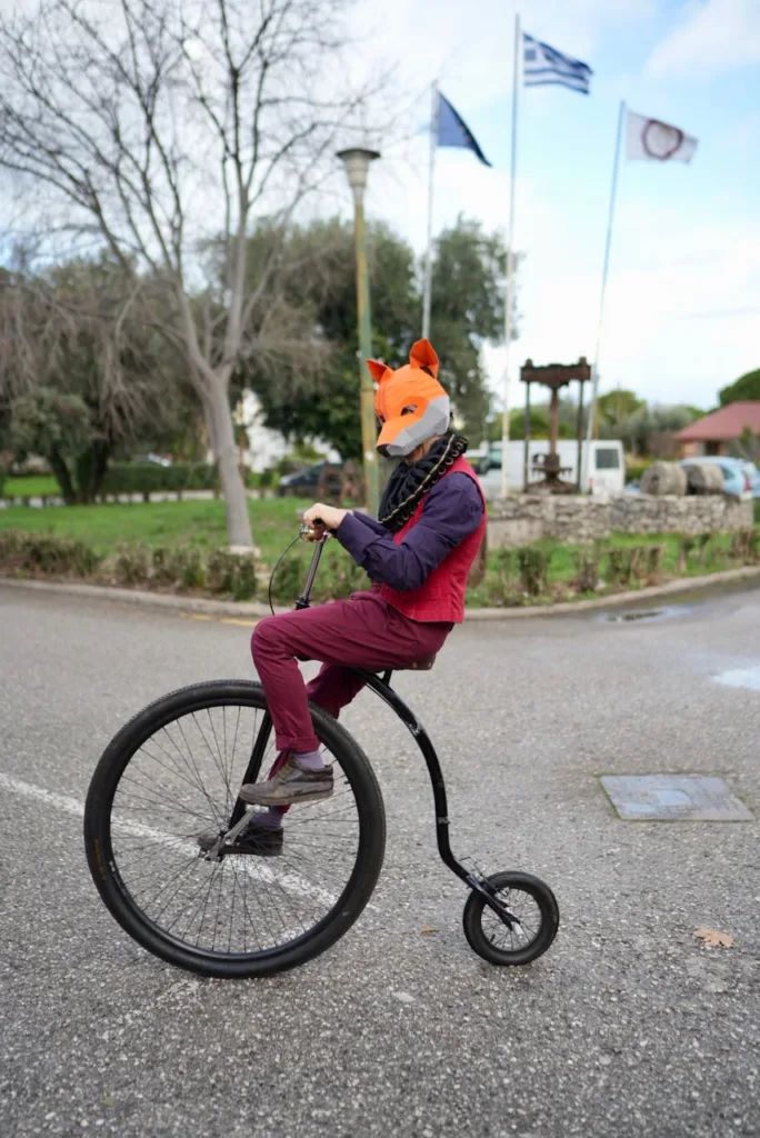 Πάτρα: Δείτε φωτογραφίες από την 4η Καρναβαλούπολη - Παντός καιρού