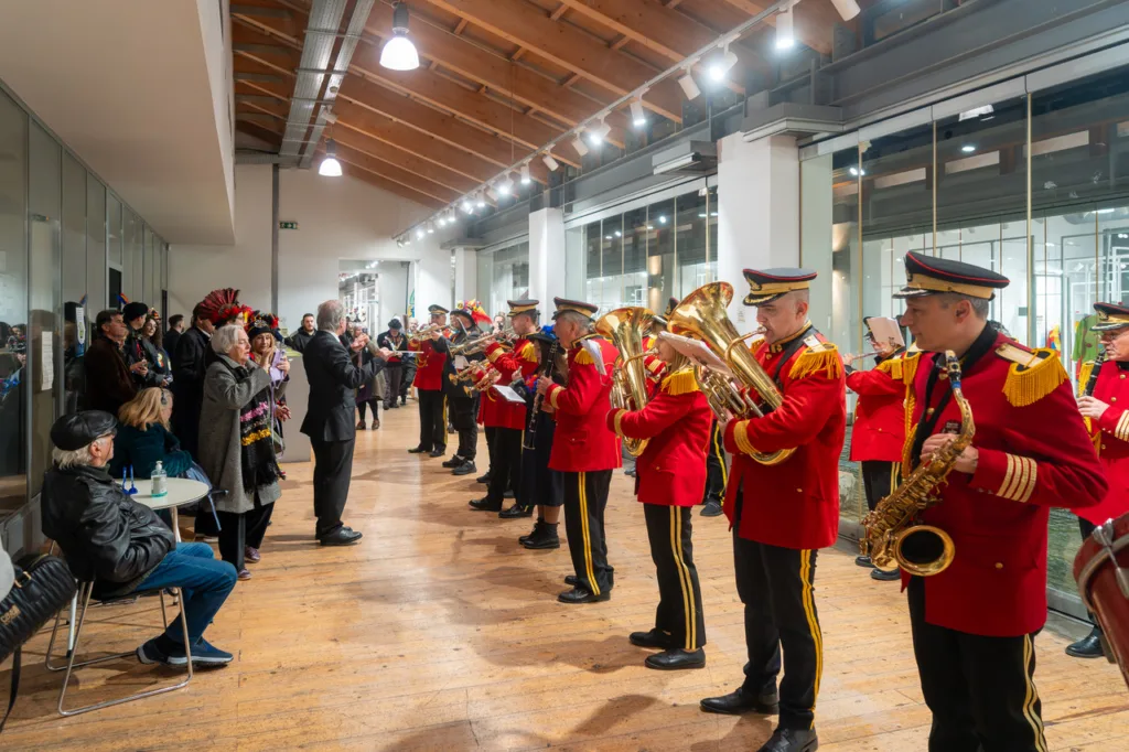 Πατρινό Καρναβάλι 2026: Άνοιξε η έκθεση στολών στην Αγορά Αργύρη – Πρώτη «γεύση» πριν τις παρελάσεις