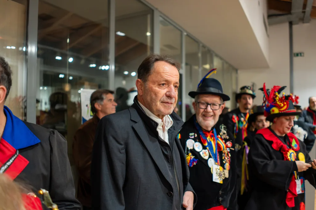 Πατρινό Καρναβάλι 2026: Άνοιξε η έκθεση στολών στην Αγορά Αργύρη – Πρώτη «γεύση» πριν τις παρελάσεις