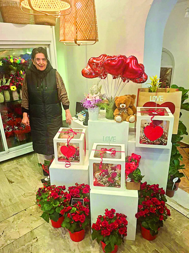 Άγιος Βαλεντίνος: Αγαπάς; Τα… σκας! Διήμερο έρωτα (και) στην Πάτρα Άγιος Βαλεντίνος: Αγαπάς; Τα… σκας! Διήμερο έρωτα (και) στην Πάτρα