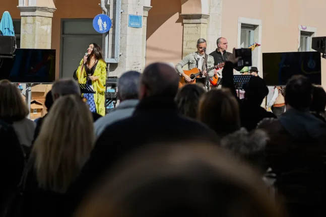 Ξεχωριστή νότα από το event του Επιμελητηρίου Αχαΐας στο κέντρο της Πάτρας ΦΩΤΟ