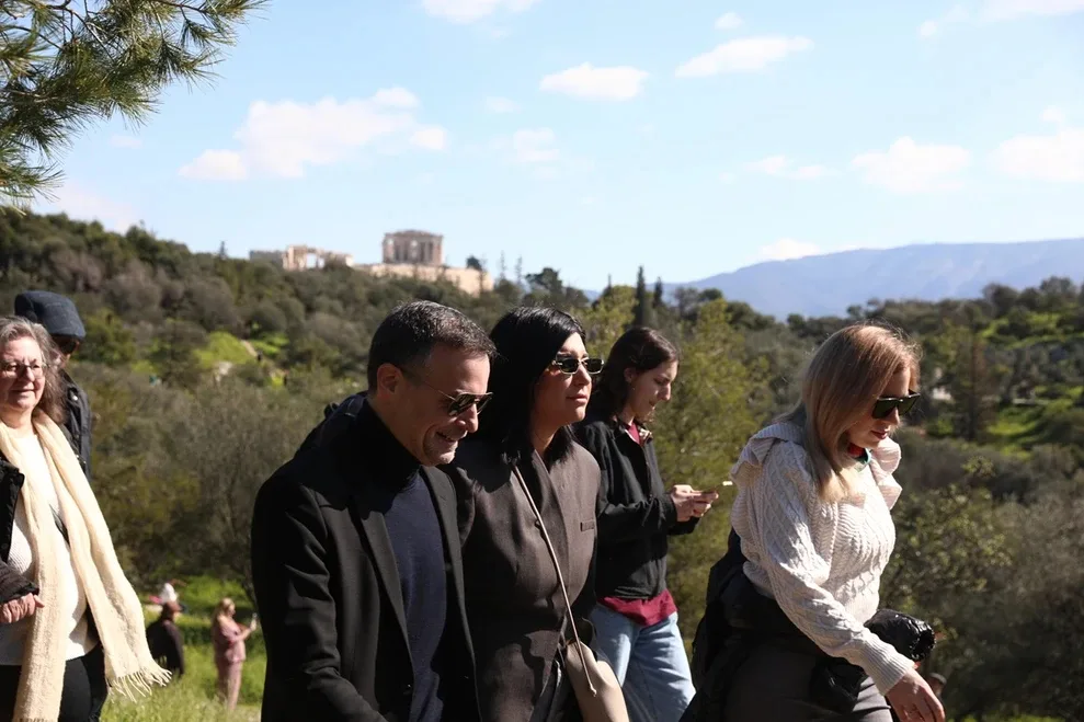 Κούλουμα 2026: Χαρταετοί, σαρακοστιανά και νησιώτικο γλέντι στον Λόφο Φιλοπάππου ΦΩΤΟ