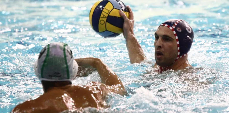 Τελικός «αιωνίων» και στην πισίνα, Ολυμπιακός και Παναθηναϊκός θα διεκδικήσουν το Κύπελλο