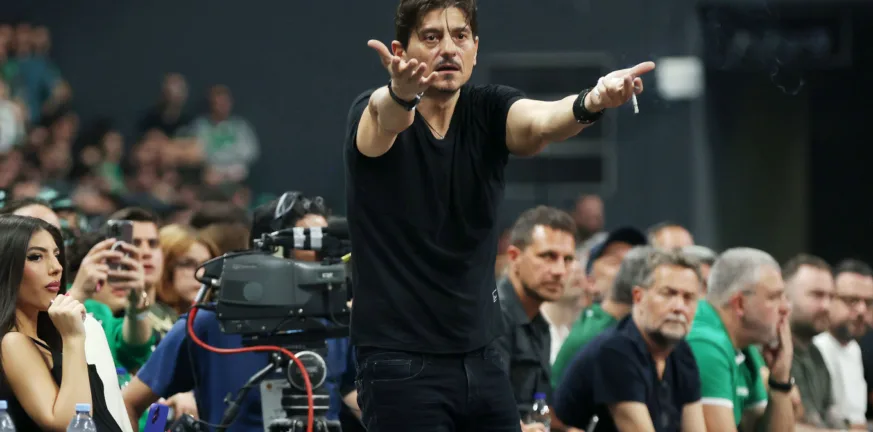 Δημ. Γιαννακόπουλος σε Αταμάν και παίκτες: Παραιτηθείτε, ξεφτιλισμένοι...