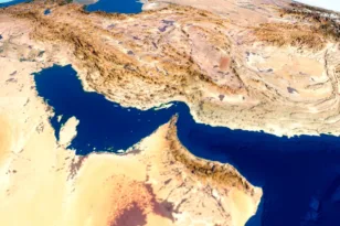 ΗΠΑ σε εμπορικά πλοία: «Μείνετε μακριά από τα χωρικά ύδατα του Ιράν»