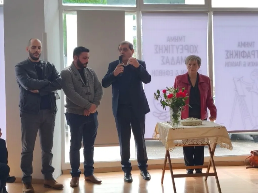 Πάτρα: Μέλη της δημοτικής αρχής σε εκδηλώσεις κοπής Πρωτοχρονιάτικων πιτών