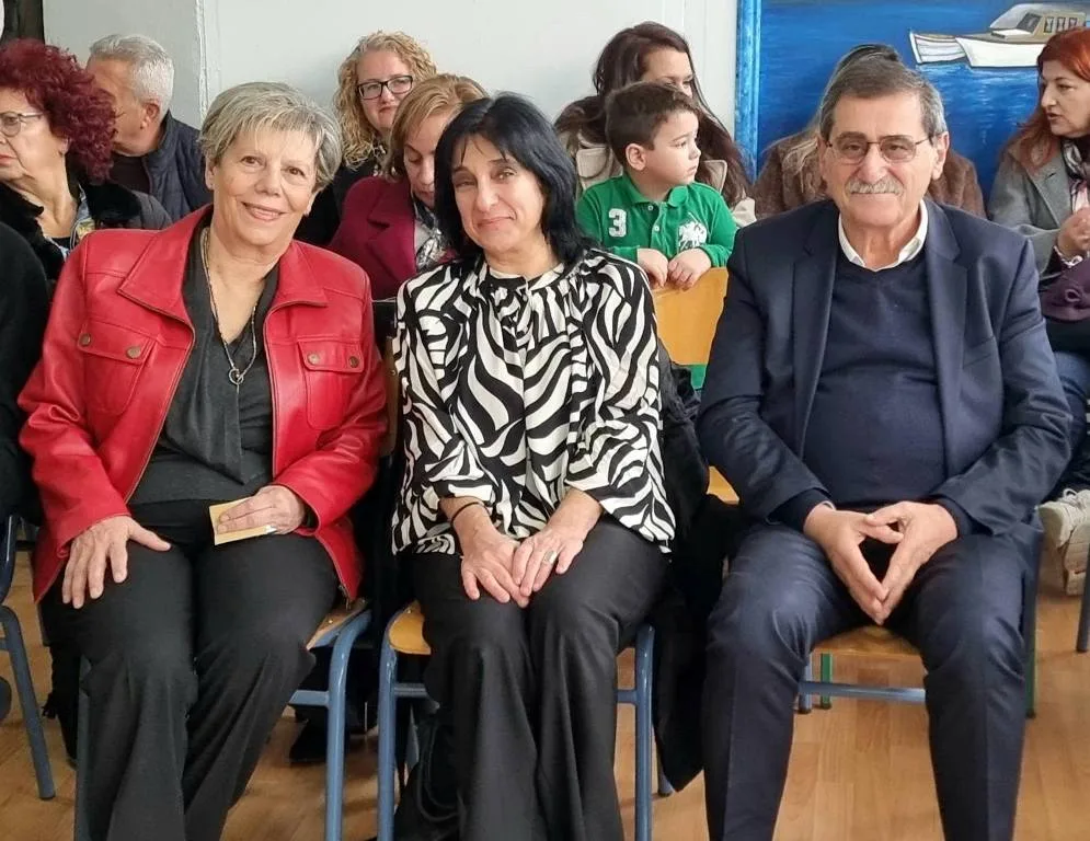 Πάτρα: Μέλη της δημοτικής αρχής σε εκδηλώσεις κοπής Πρωτοχρονιάτικων πιτών