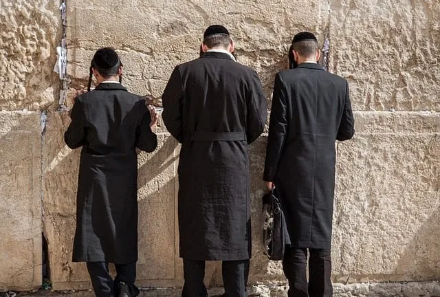 Γιατί όλοι μισούν τους Εβραίους;