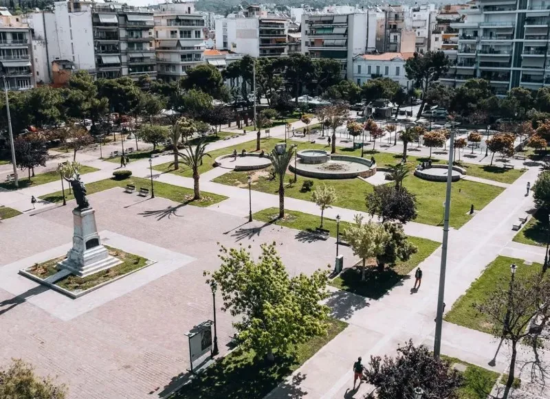 Δεν «πουλάει» στην Πάτρα η «Χρυσή Βίζα»: Μόλις 13 αιτήσεις ξένων επενδυτών το 2025