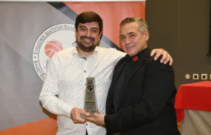 Διαιτητές και Βοηθοί Διαιτητές της ΕΣΚΑ-Η έκοψαν βασιλόπιτα - Φωτογραφίες