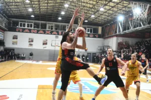 Η Παναχαϊκή θριαμβεύτρια στο ντέρμπι με Αχαγιά ΄82 - Φωτογραφίες/δηλώσεις