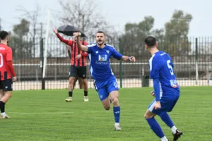 «Χ»αμογέλασε περισσότερο η Παναχαϊκή, άνετος ο Παναιγιάλειος