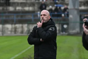 «Χ»αμογέλασε περισσότερο η Παναχαϊκή, άνετος ο Παναιγιάλειος