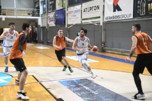 Αίολος Αγυιάς: Τι είπε ο Βασίλης Σκέντζος για τη νίκη-θρίλερ με Ολυμπιάδα