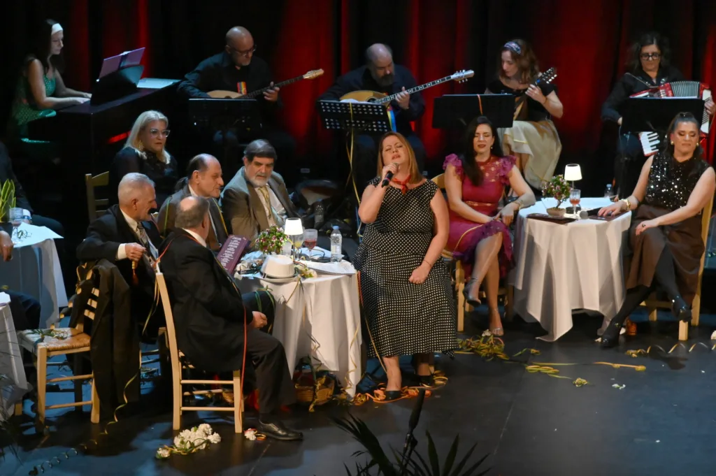 Μουσικό ταξίδι με άρωμα Πατρινού Καρναβαλιού: Επιτυχία για την παράσταση της «Πολυφωνικής» στο ROYAL