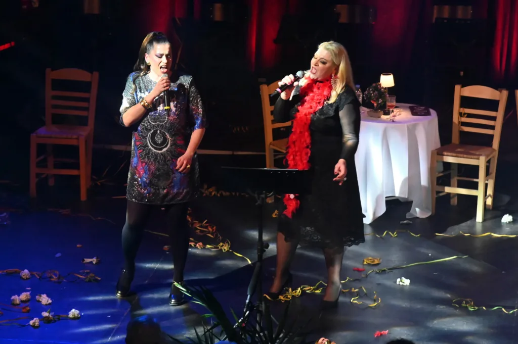 Μουσικό ταξίδι με άρωμα Πατρινού Καρναβαλιού: Επιτυχία για την παράσταση της «Πολυφωνικής» στο ROYAL