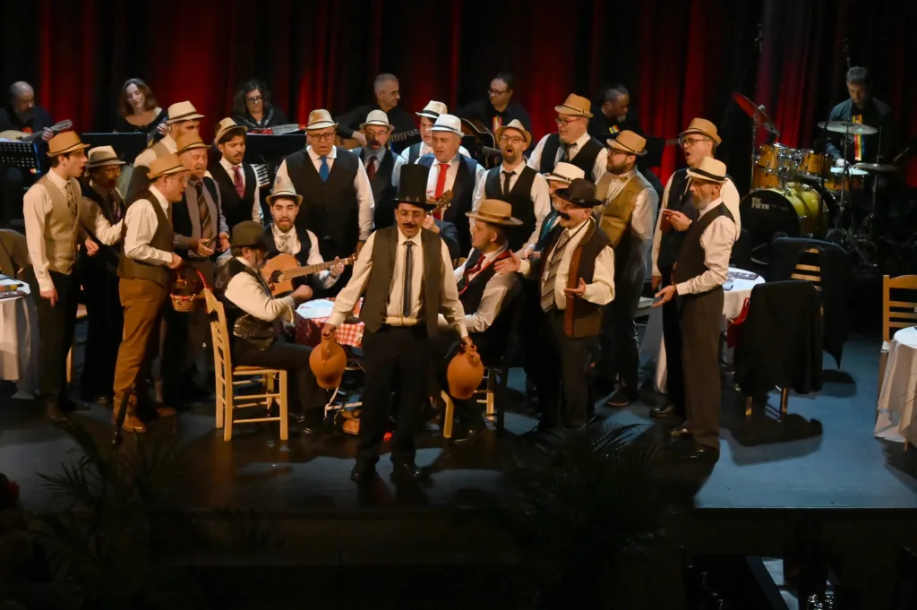 Μουσικό ταξίδι με άρωμα Πατρινού Καρναβαλιού: Επιτυχία για την παράσταση της «Πολυφωνικής» στο ROYAL