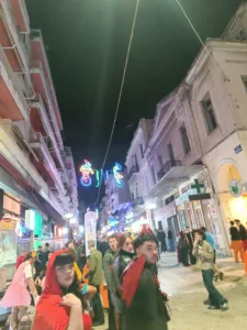 Πάτρα: Τα ξημερώματα το κέντρο ήταν κλειστό λόγω καρναβαλιστών ΦΩΤΟ