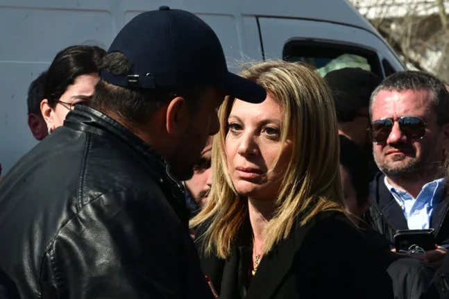 «Είχα έτοιμη την ομιλία μου, αλλά δεν ήθελαν να μιλήσω και αποχώρησα από τη συγκέντρωση για τα Τέμπη» καταγγελία Καρυστιανού