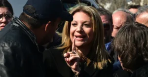 «Είχα έτοιμη την ομιλία μου, αλλά δεν ήθελαν να μιλήσω και αποχώρησα από τη συγκέντρωση για τα Τέμπη» καταγγελία Καρυστιανού