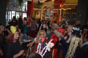 «Άρχισαν τα όργανα» από την Κοινο_Τοπία την Τσικνοπέμπτη ΦΩΤΟ