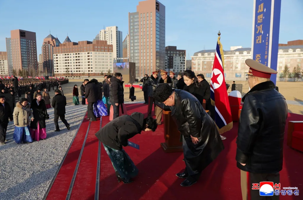 Κιμ Τζου Ε: Νέα εμφάνιση της κόρης του Κιμ Γιονγκ Ουν στην Πιονγιάνγκ