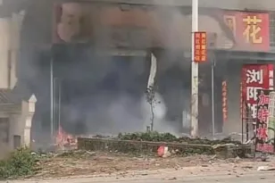 Νέα τραγωδία στην Κίνα: 5 παιδιά ανάμεσα στα θύματα της φονικής έκρηξης σε κατάστημα πυροτεχνημάτων