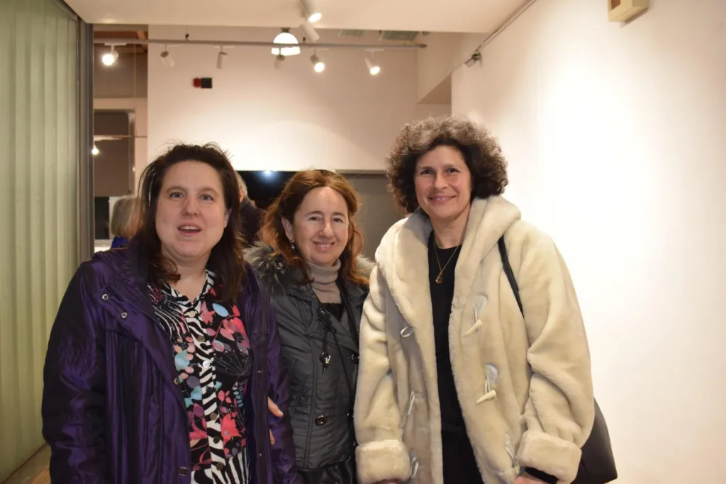 Παρουσία πλήθους φίλων η Κοινο_Τοπία έκοψε την πίτα της εν μέσω ευχών και ασμάτων της χορωδίας της