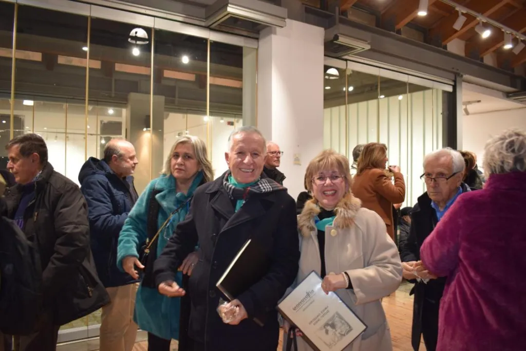 Παρουσία πλήθους φίλων η Κοινο_Τοπία έκοψε την πίτα της εν μέσω ευχών και ασμάτων της χορωδίας της