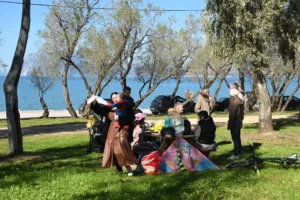 Πάτρα: Με κόσμο, μουσική και χαρταετούς η Καθαρά Δευτέρα στο θαλάσσιο μέτωπο μετά το Καρναβάλι ΦΩΤΟ