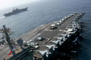 ΗΠΑ: κατέρριψαν ιρανικό drone που πλησίαζε το αεροπλανοφόρο Lincoln