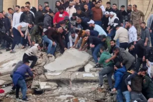 Τουλάχιστον 6 νεκροί μετά από κατάρρρευση πολυκατοικίας στο Λίβανο