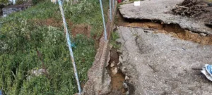 Kατολίσθηση στο Μαζαράκι Ηλιδας: Απειλούνται σπίτια