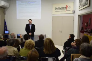 «Αποτυπώματα ιστορίας και πολιτισμού»: Μεγάλο ενδιαφέρον για τη διάλεξη του Δημήτρη Σταθακόπουλου στην Κοινο_Τοπία