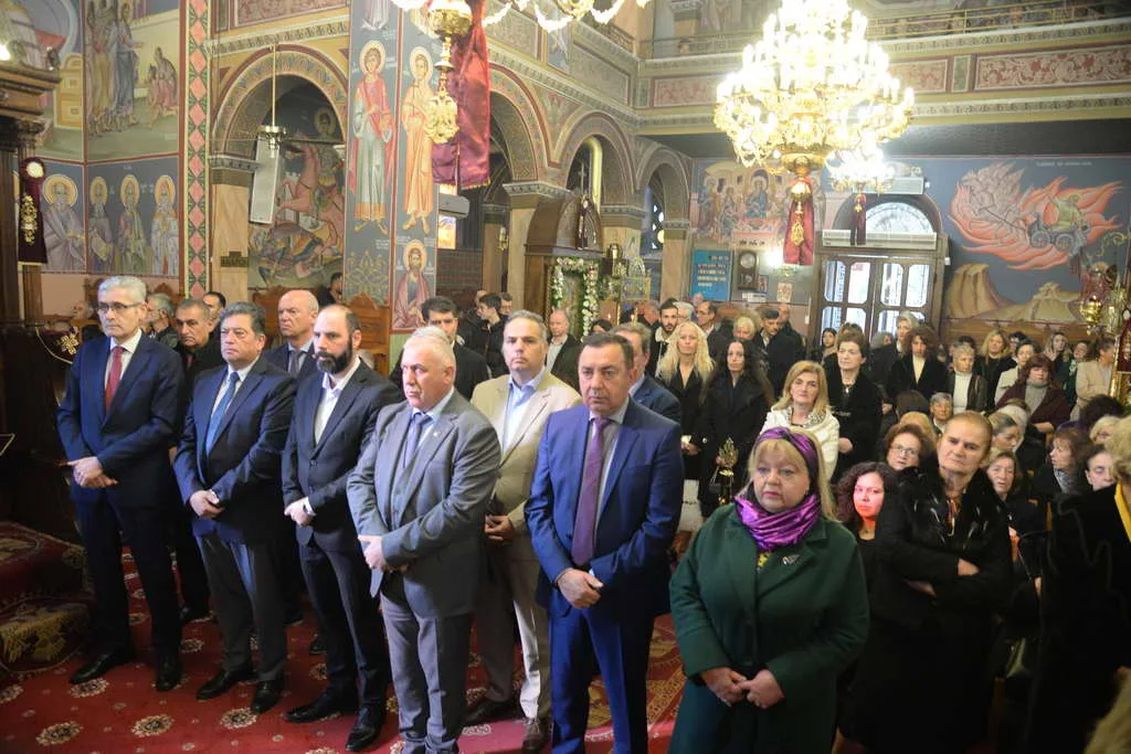 Η εορτή της Υπαπαντής στην Μητρόπολη Πατρών ΦΩΤΟ