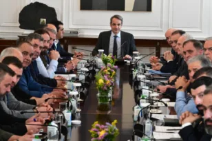 Μητσοτάκης σε κτηνοτρόφους: Προτεραιότητα η στήριξη του κλάδου και η εκρίζωση της ευλογιάς