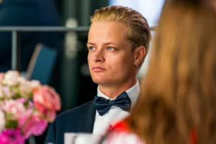 Νορβηγία: Συνελήφθη ο γιος της πριγκίπισσας Μέτε Μάριτ – Θα δικαστεί για υποθέσεις βιασμών