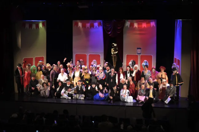 Πάτρα: Τα Βραβεία του 18ου Μώμου - Γέμισε το θέατρο «Πάνθεον» ΦΩΤΟ