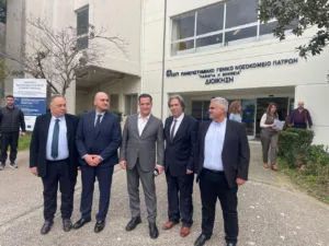 Πάτρα: Ο Γεωργιάδης εγκαινίασε το συγκρότημα του νέου γραμμικού επιταχυντή στο τμήμα ακτινοθεραπείας του «Άγιος Ανδρέας»