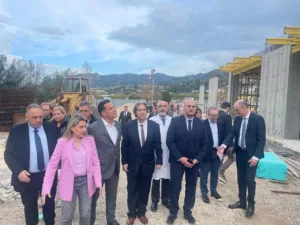 Πάτρα: Ο Γεωργιάδης εγκαινίασε το συγκρότημα του νέου γραμμικού επιταχυντή στο τμήμα ακτινοθεραπείας του «Άγιος Ανδρέας»