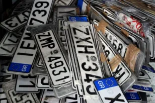 Ναύπακτος: Αδειες με υπογραφές ανύπαρκτων υπαλλήλων, άκυρες πάνω από 100 μεταβιβάσεις