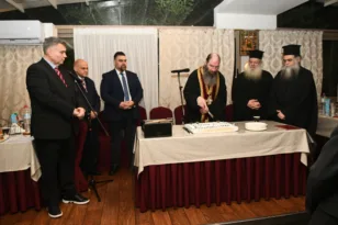 Πάτρα: Βραβεύσεις και κοπή πίτας για τη Χορωδιά «Θεόδωρος Φωκαεύς» ΦΩΤΟ