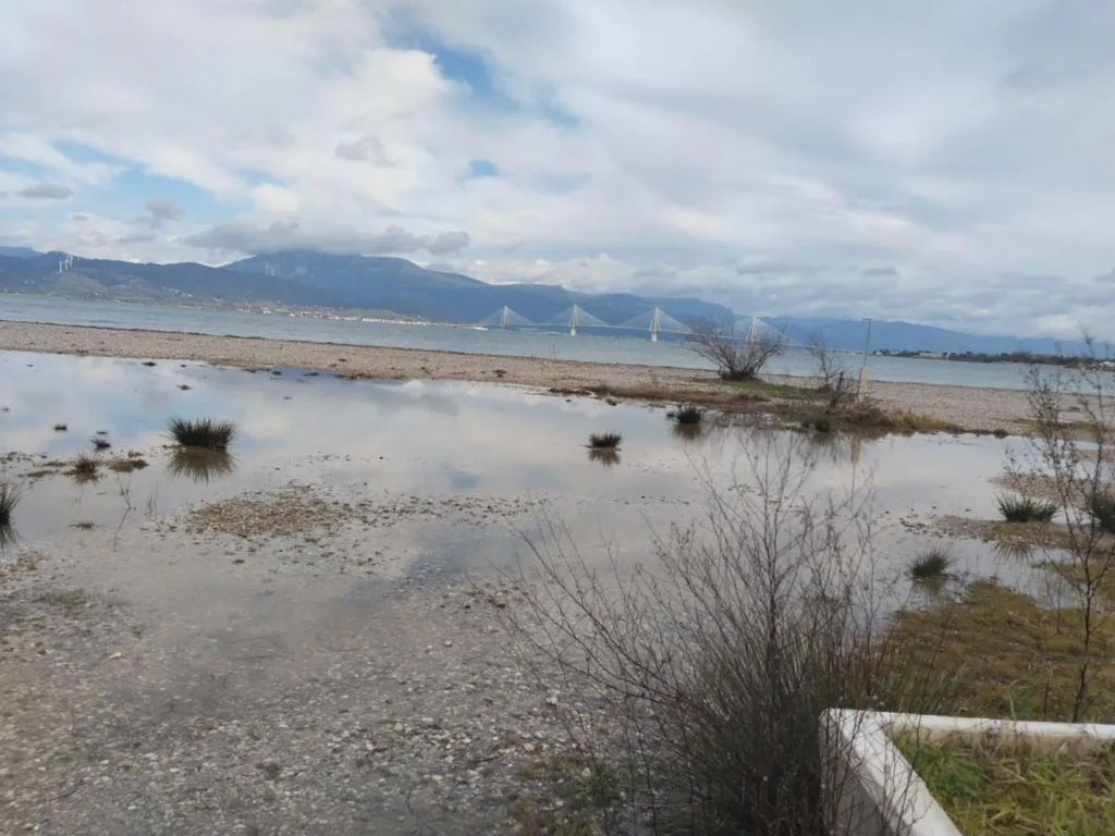 Η κακοκαιρία στην Πάτρα αποκάλυψε μια απροστάτευτη πόλη: Μόνιμα προβλήματα χωρίς λύσεις