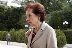 Πώς αποχαιρέτησε ο πρωθυπουργός την Αννα Ψαρούδα – Μπενάκη