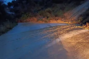 Ηλεία: Νέα κατολίσθηση στον δρόμο Αμαλιάδα – Σιμόπουλο, διακοπή της κυκλοφορίας