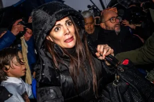 Επεισόδια έξω από εισαγγελία στην Ελβετία: Οργή συγγενών θυμάτων για τη φονική πυρκαγιά στο Κραν Μοντανά