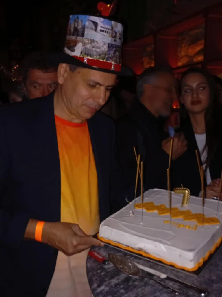 Πάτρα: Το σπιράλ γιόρτασε τα γενέθλιά του με αποκριάτικο πάρτι