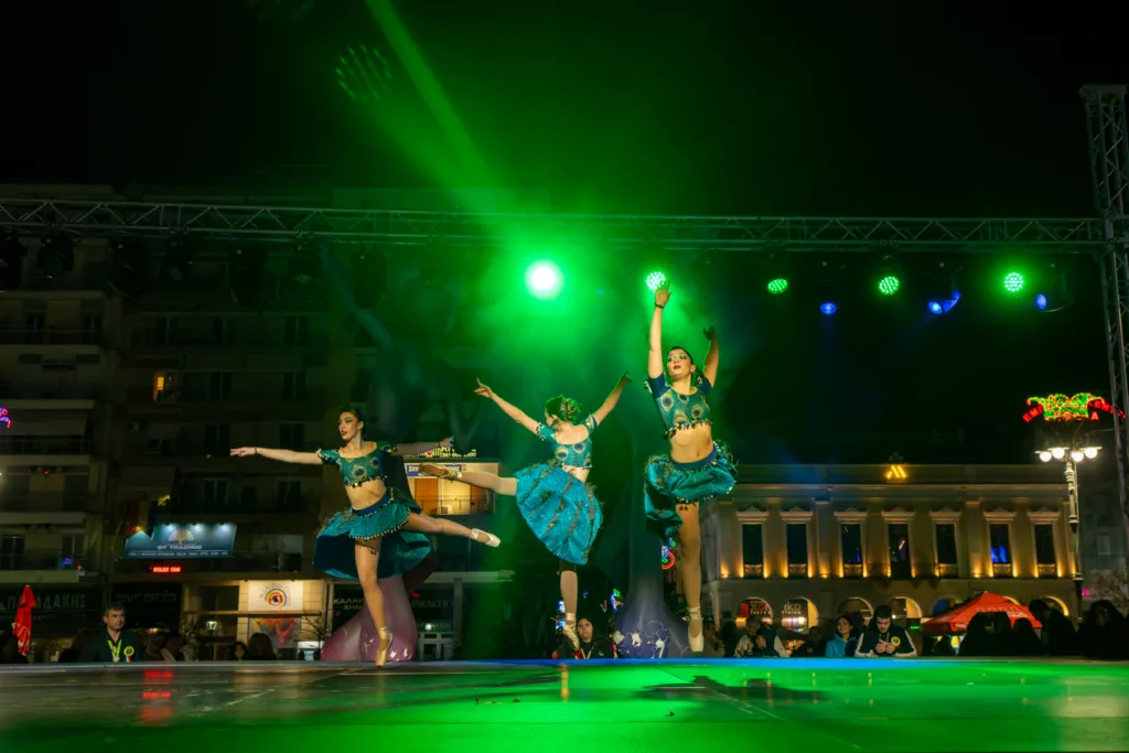 Πατρινό Καρναβάλι 2026: Υπερθέαμα από τις Σχολές χορού ΦΩΤΟ